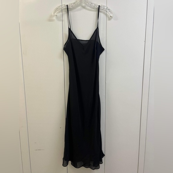 Like New ECI New York Black & White Maxi Dress with Black Slit - Picture 4 of 6